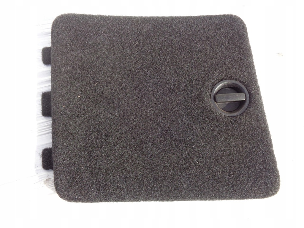 фото №1, Заглушка обшивка багажника левая passat b6 kombi