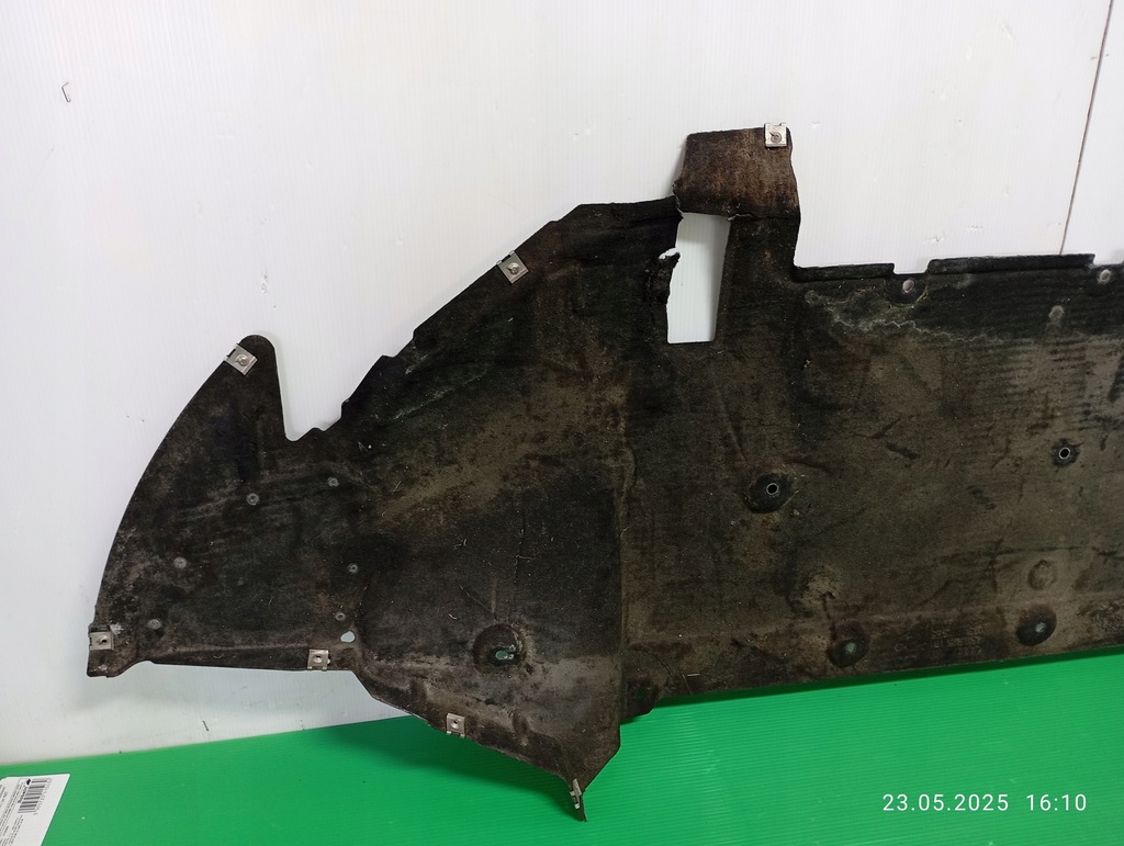 фото №4, Плита защита pod бампер перед audi r8 4s0825101