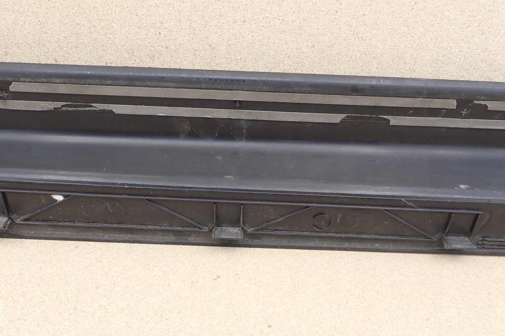 фото №10, Накладка молдинг поріг ліва audi tts tt s 8j0