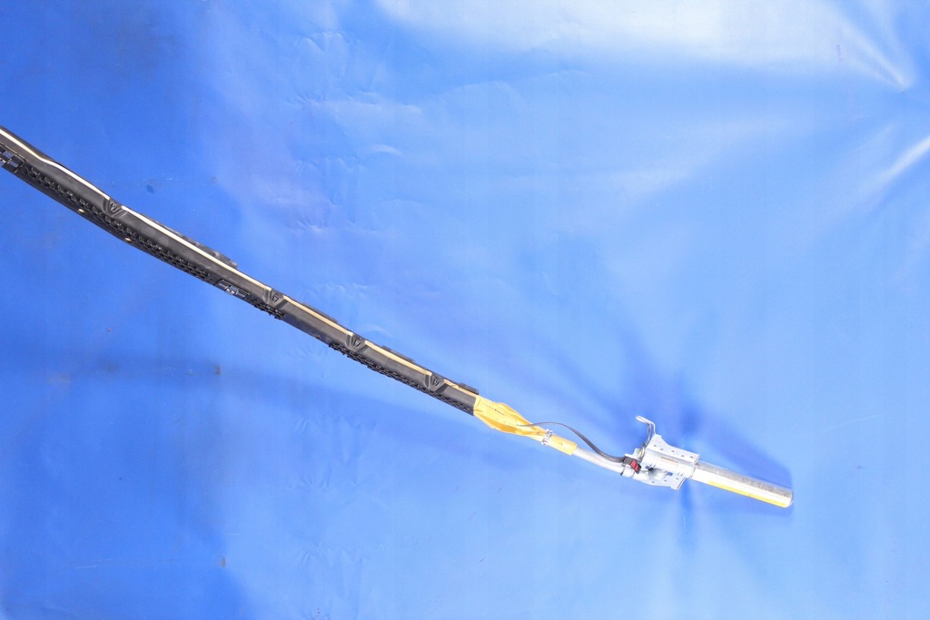 фото №7, Шторка безопасности воздушная подушка безопасности левая mercedes w221 06r