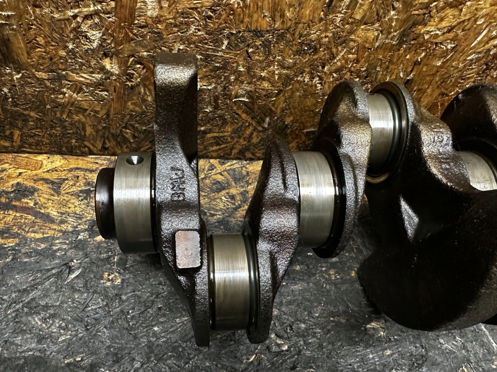 Wał коленчатый bmw n43b20ay n43 b20 2.0i Доставка