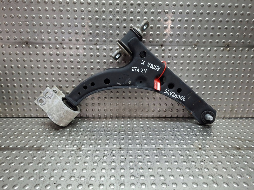 Купить Рычаг перед правая  39089345 opel astra k 2015-