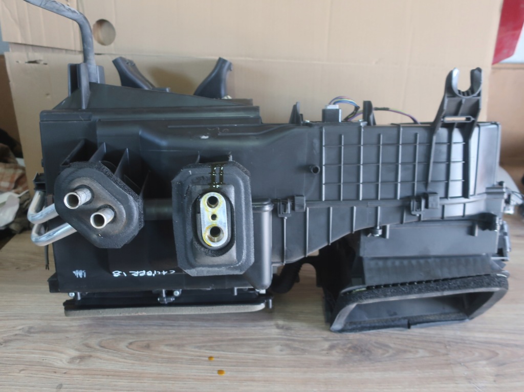 фото №8, Dodge caliber 1.8 2.0 корпус обігрівача випарник кондиціонера 06-11 eur