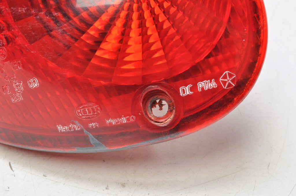 Купити Chrysler pt cruiser фара ліва задня ліва задній 05288743ae