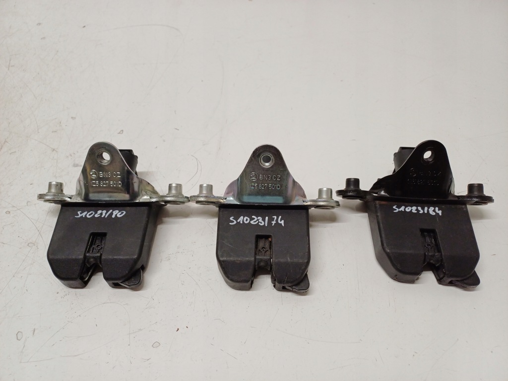 фото №1, Skoda octavia 2 ii hb замок крышки задняя 1z5827501d