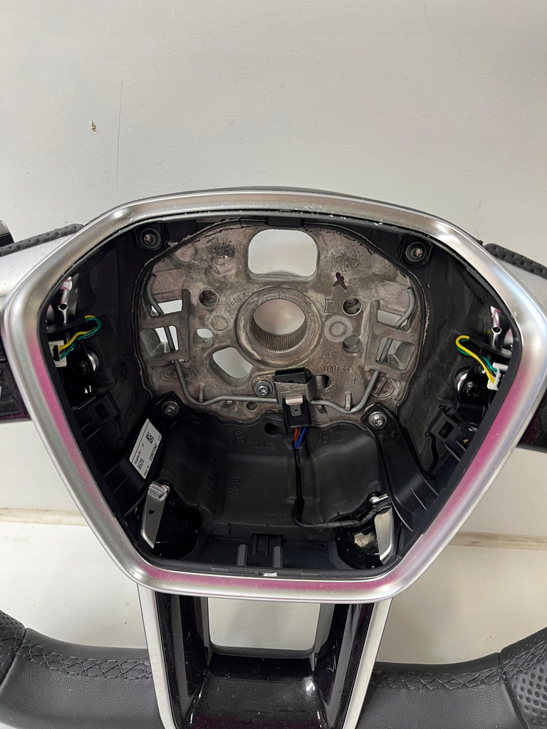 фото №7, Audi e-tron gt воздуховод подушка водителя 4j3419091c 4n0880201r