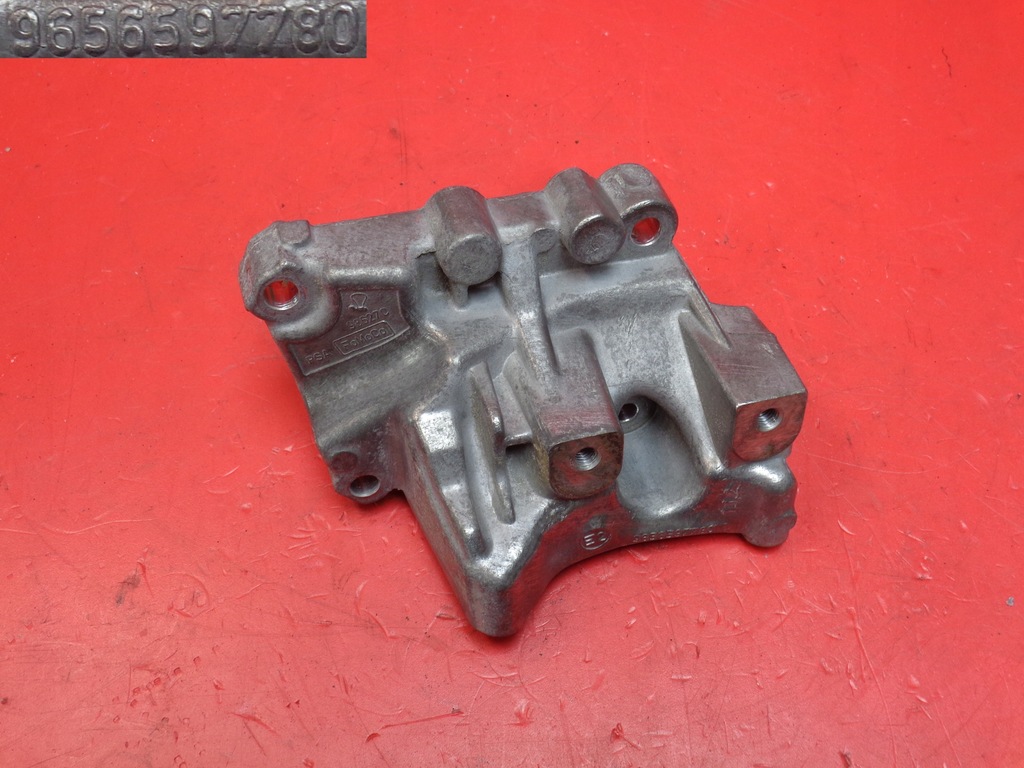 фото №1, Кронштейн двигуна range rover evoque 2.2d 224dt ford s-max 2.2 tdci 9656597780