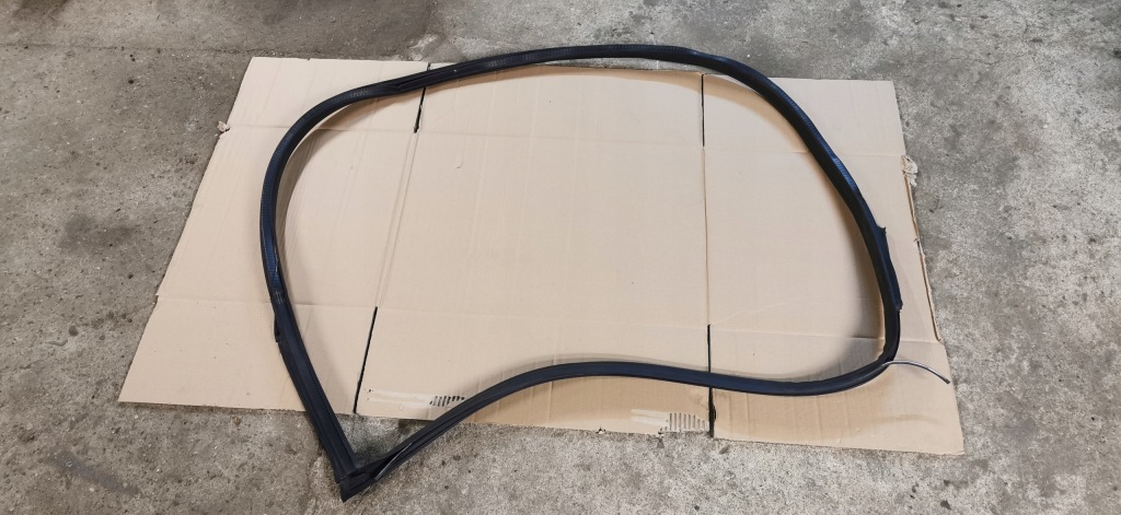 фото №1, Прокладка p двері porsche 991 coupe 99153707604