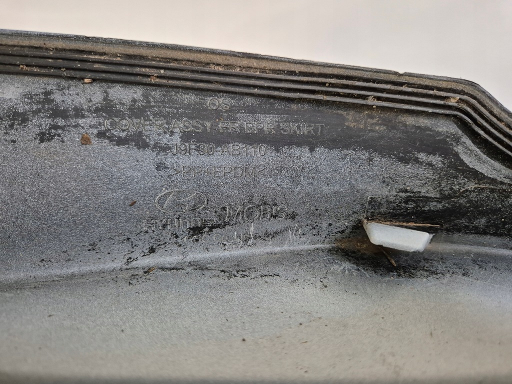 фото №10, Hyundai kona j9f30 накладка бампера j9f30-ab110 бампер перед передній