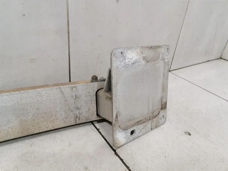 Балка заднього бампера bentley continental gt w12 3w3807305a багажник задні Зі Шроту