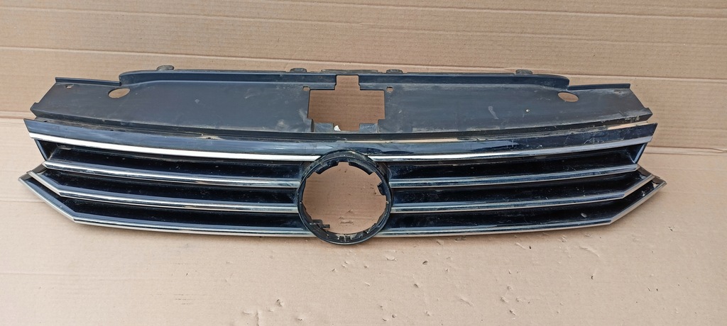 фото №1, Решётка радиатора решётка радиатора vw passat b8 14-19rok 3g0853653 oryg