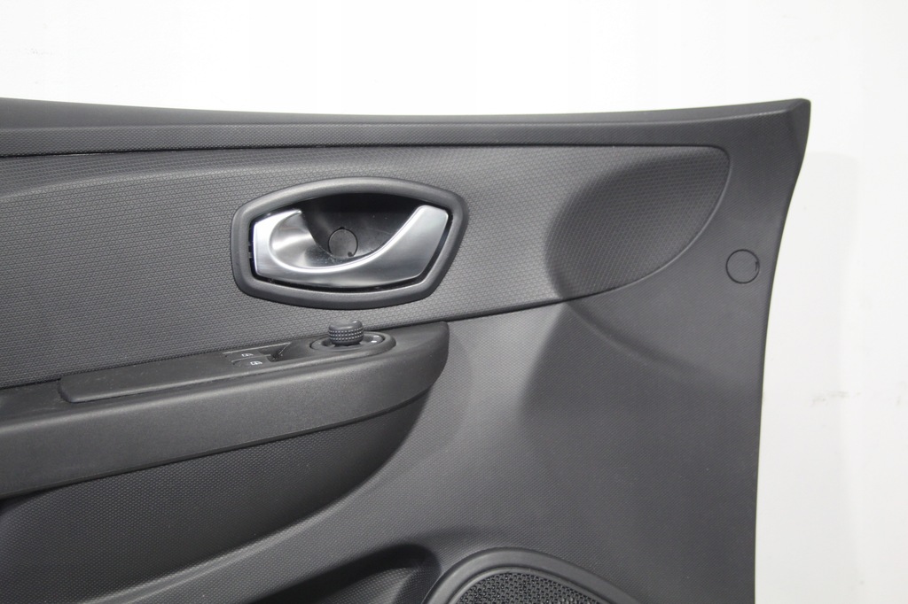 фото №3, Обшивка дверь левый перед renault clio iv