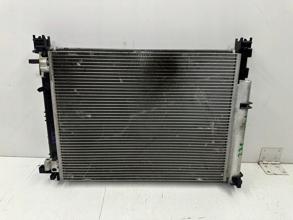 Купити Радіатор кондиціонера кондиціонер + води renault captur clio iv 12r cena za комплект