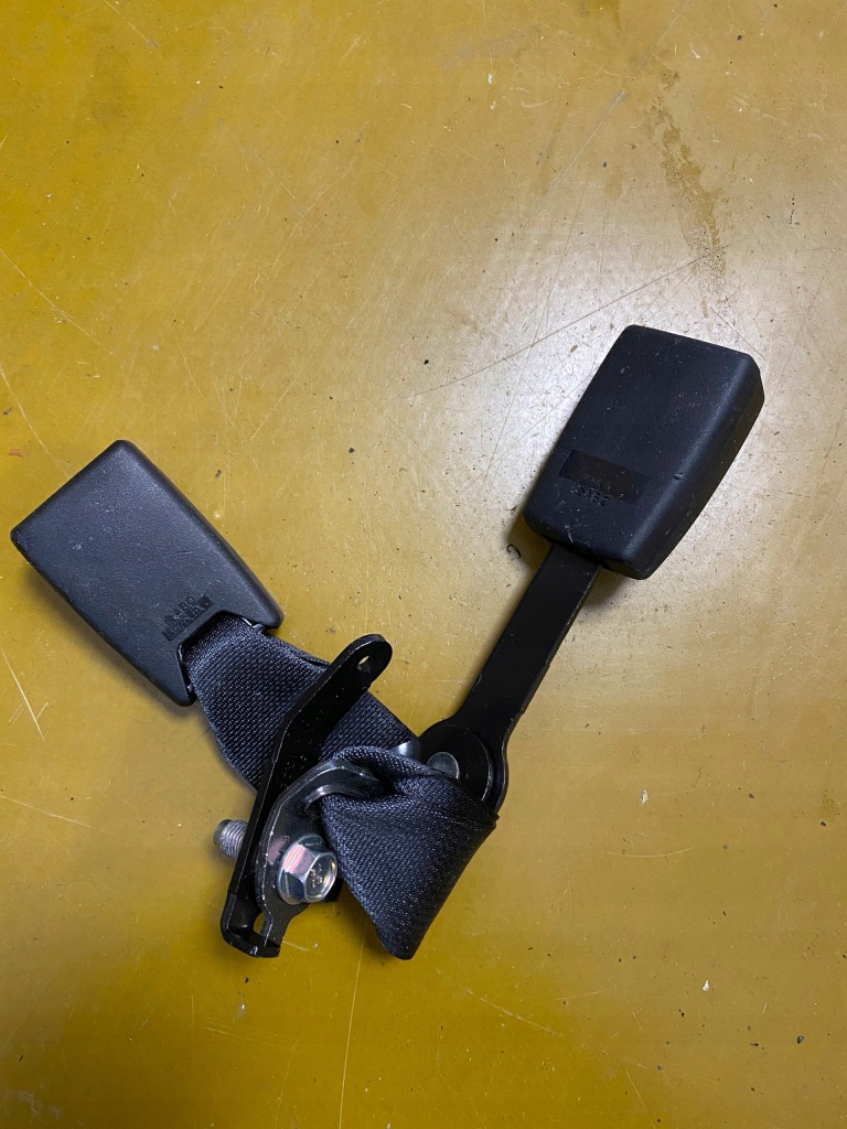 фото №1, Подвійний кліпса поперечина сидіння задня infiniti q70