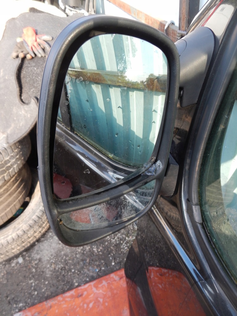 фото №11, Дверь левая перед trafic vivaro primastar 01-