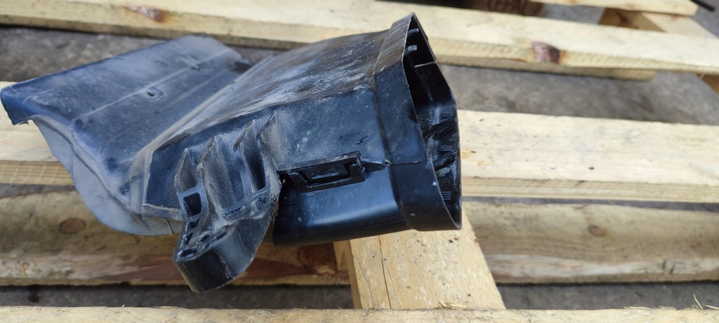 фото №10, Впуск повітрозабірник повітря audi a4 b8 a5 8t 8k0129618