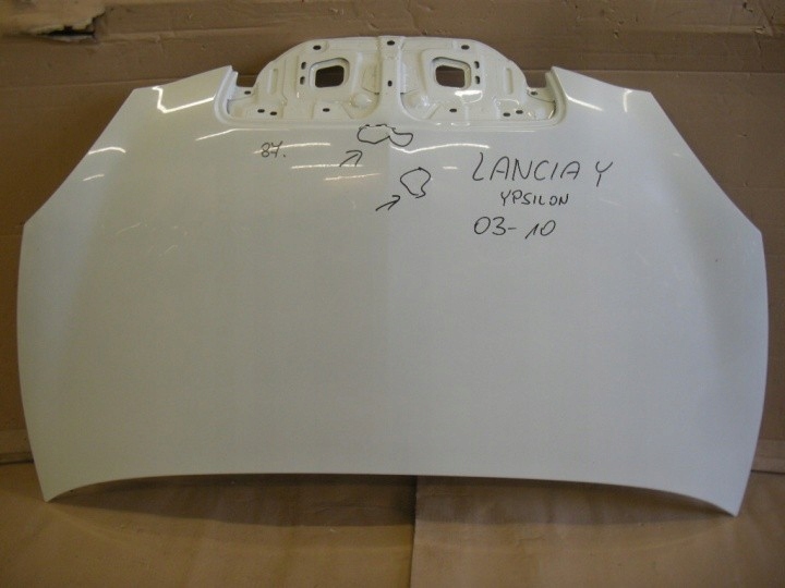 фото №1, Lancia ypsilon 2003 капот