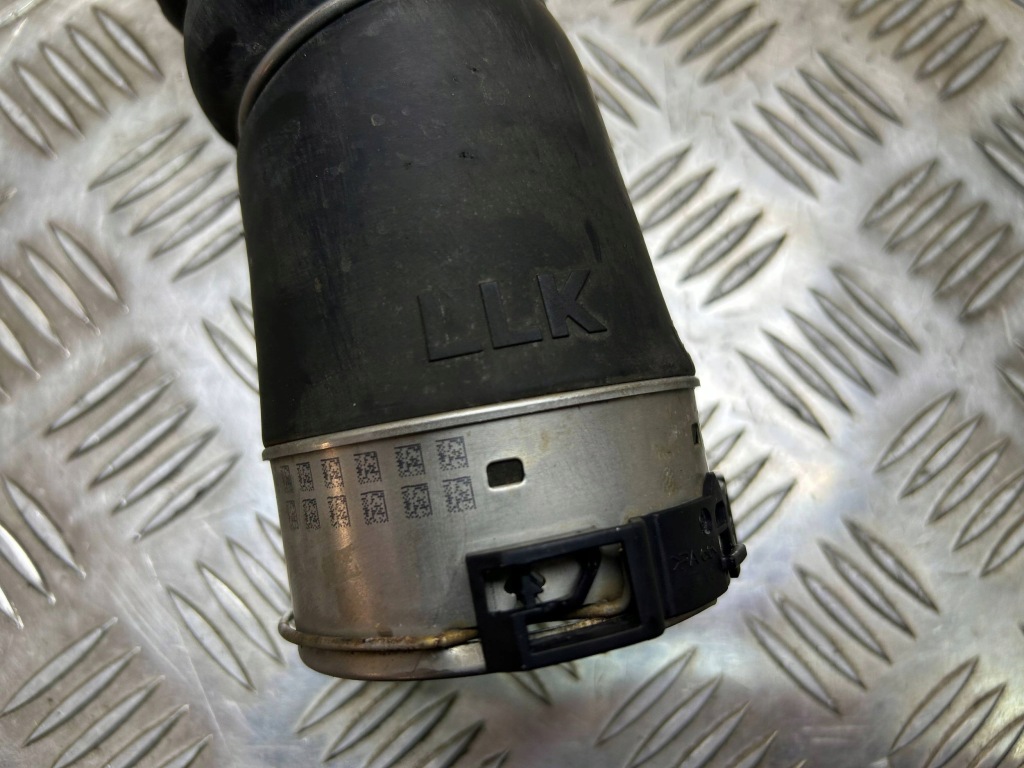 Пабтрубок  / труба интеркулер bmw 5 f10 f11 2011 11279410 в Украине