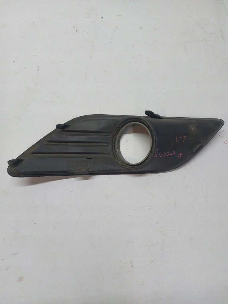 Решітка бампера ліва перед ford focus 2 Доставка