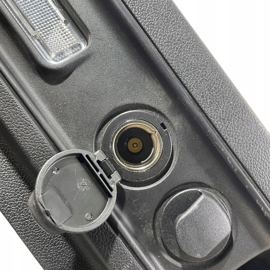 фото №10, Alfa romeo stelvio 2019 ліва сторона елементи кріпильні