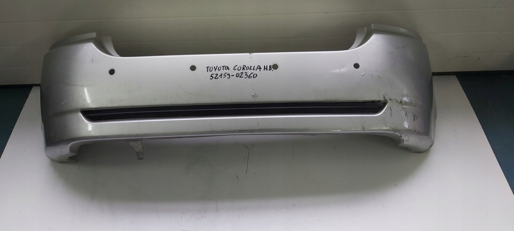 Купить Toyota corolla hb 52159-02360 бампер задний 4xpdc