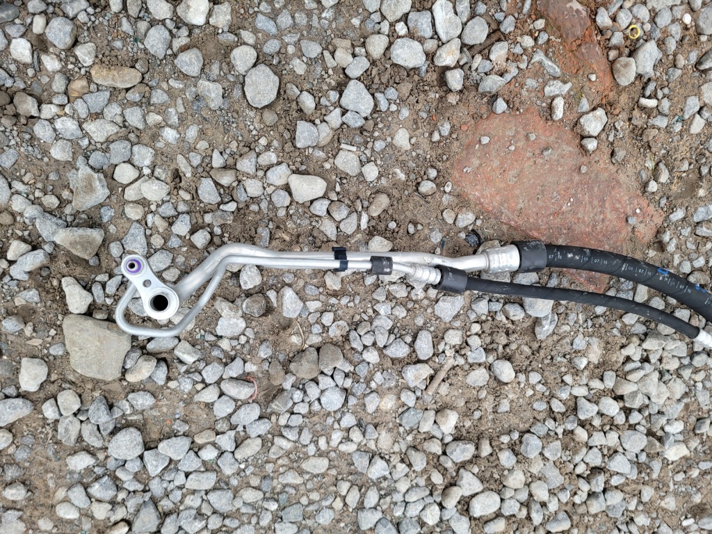 Пабтрубок  трубка кондиционера w213 e213 a2138303102 с Разборки