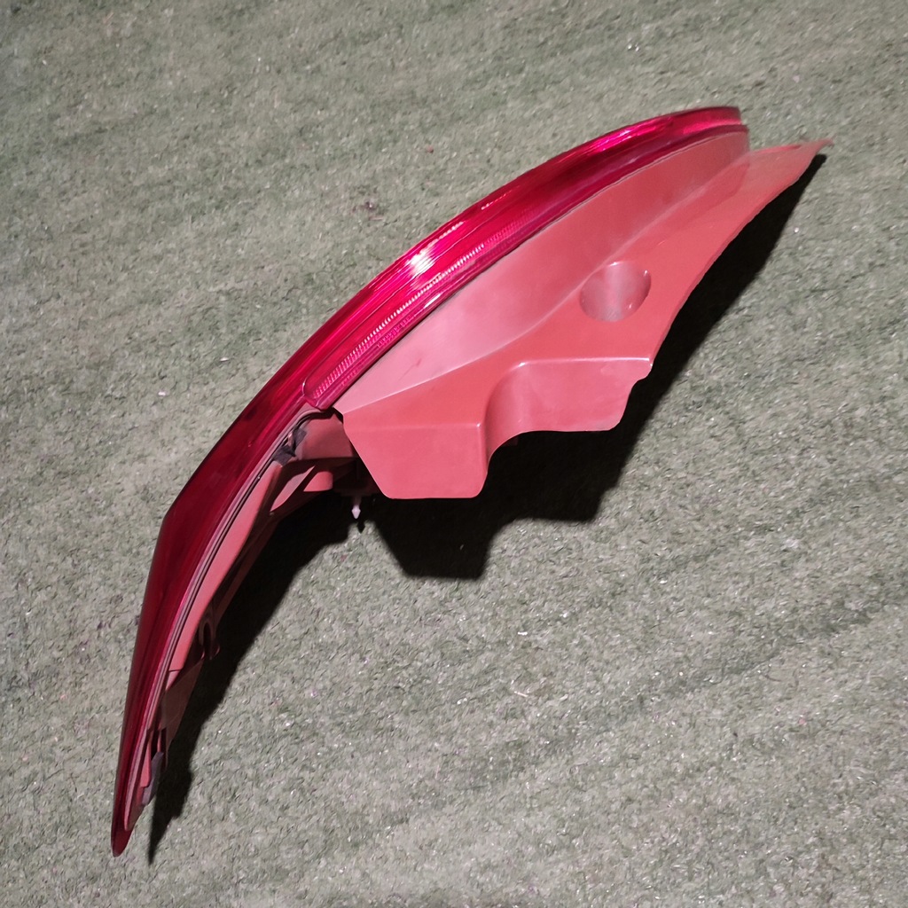 фото №5, Лампа правый задняя mazda 2 ii d651 51150