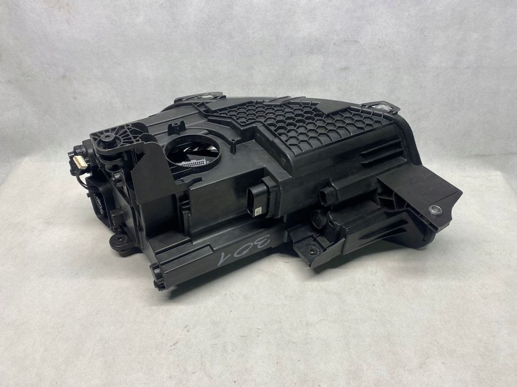 фото №3, Фара правий перед tourneo connect mk3 led