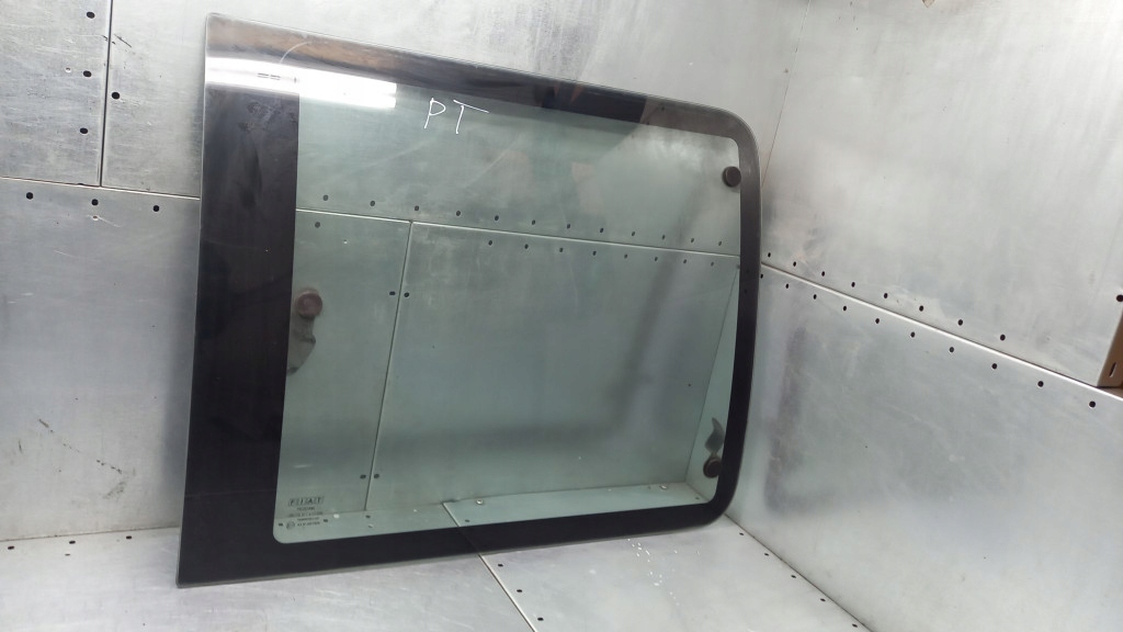 фото №1, Скло кузовна права fiat doblo i 07r