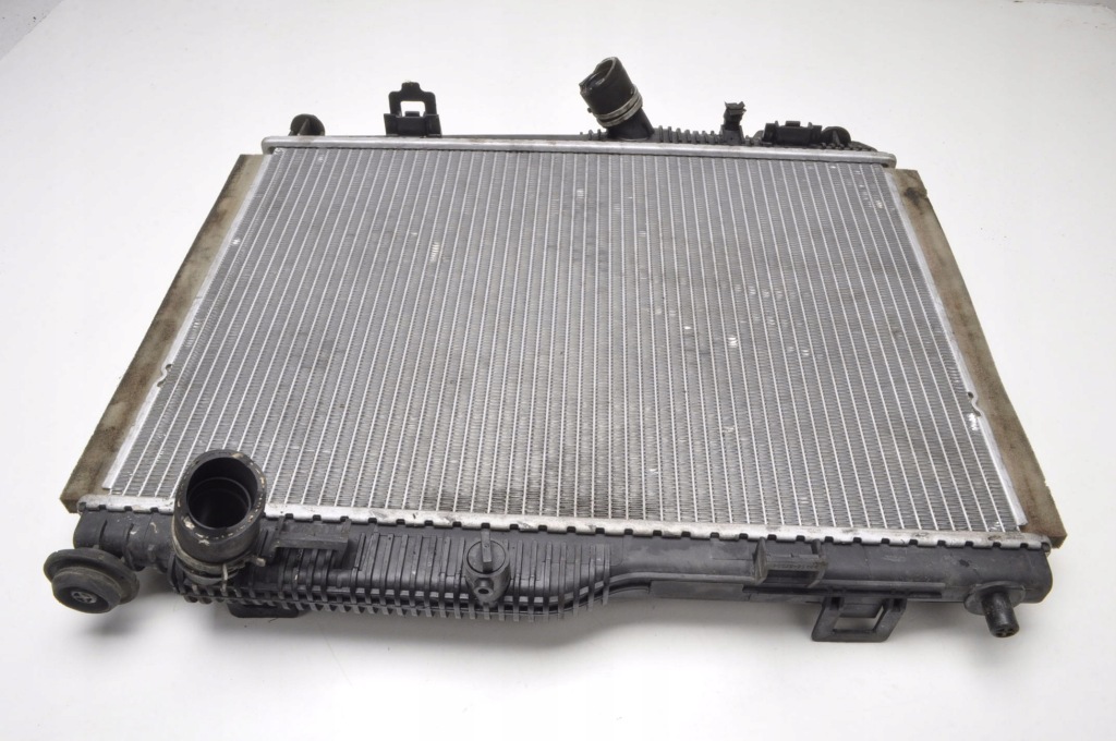 Купить Ford fiesta mk8 1.0 12v радиатор воды