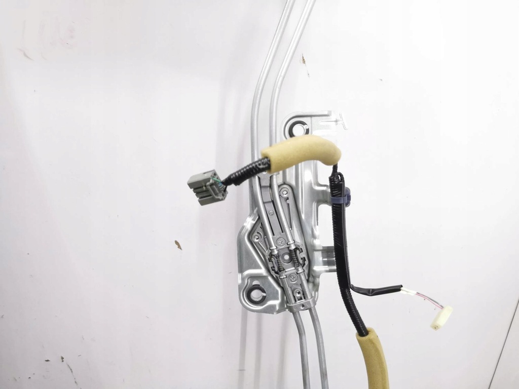 фото №6, Tesla model 3 2022 люк комплект