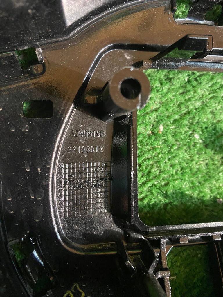 фото №3, Решітка радіатора решітка радіатора радіатора volvo xc60 ii lift r-design