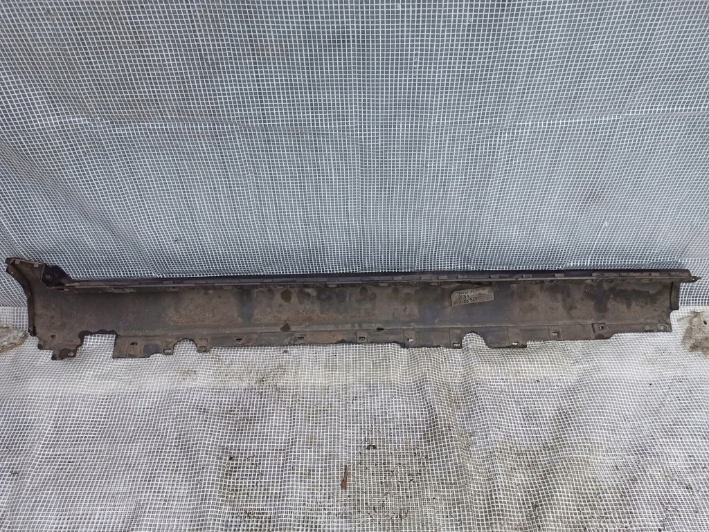 фото №7, Audi a8 d3 long накладка молдинг порог правая lz9x