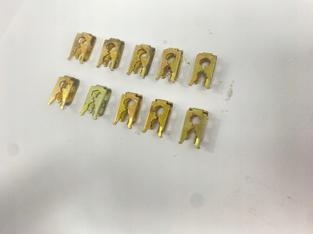 Клипсы клипсы трубопровод крыша mercedes r129 sl w124 кабриолет  1298050244 10szt Киев