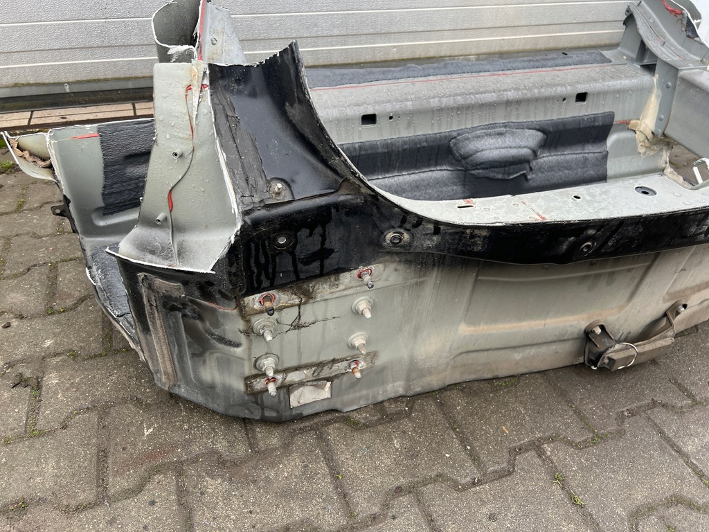 фото №2, Tesla s lift pas задний поддон