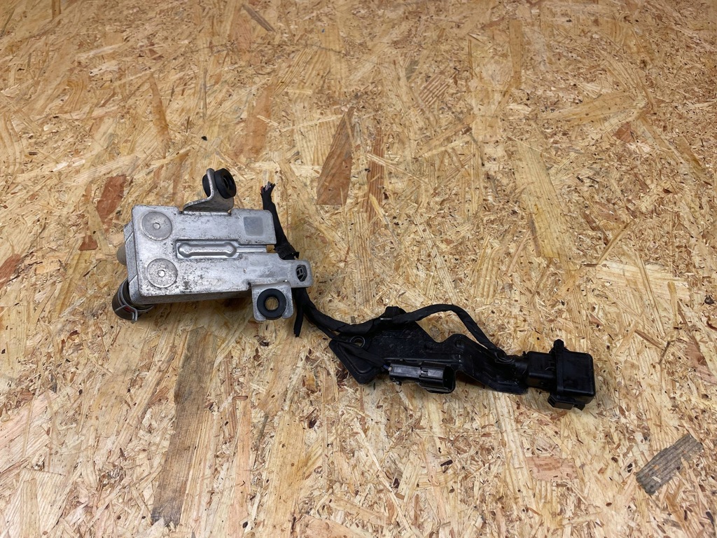 фото №7, Радиатор радиатор кондиционера kia niro i hyundai kona ev 25670-k4000