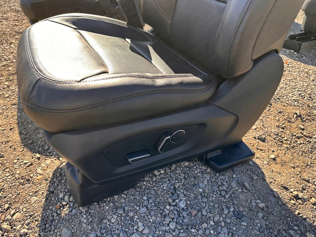 фото №11, Сиденья салон кожа шторка обивка обшивки ford explorer 2020+