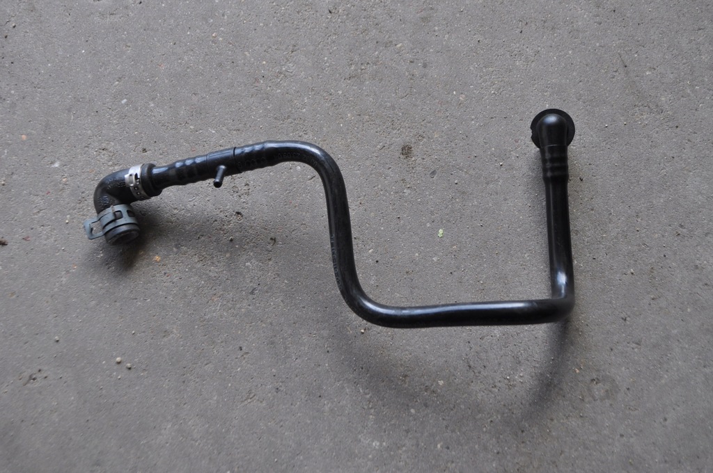 фото №1, Audi a4 b7 2.0tdi трубка шланг насоса вакуум 8e0611931fc