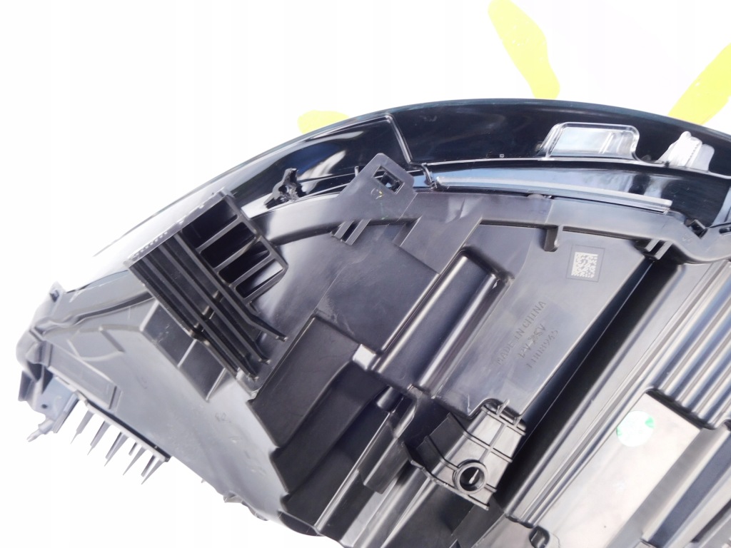 Tesla model 3 рестайлинг  highland фара передняя правый  ful led 2023r. хорошее состояние! Цена