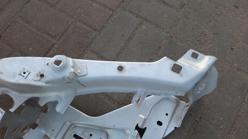 фото №2, Pas передний панель фары volvo v50 s40 ii 04-12r