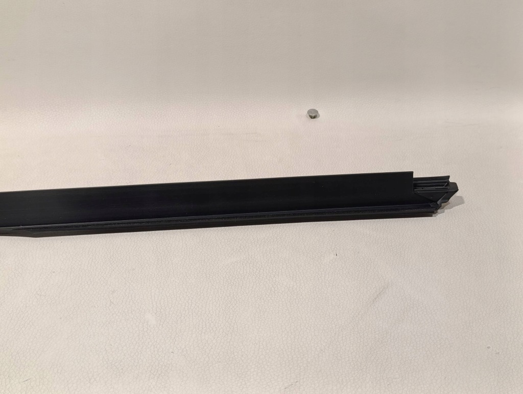 Накладка  крыла левый задний mini cooper f57 51357356299 Киев