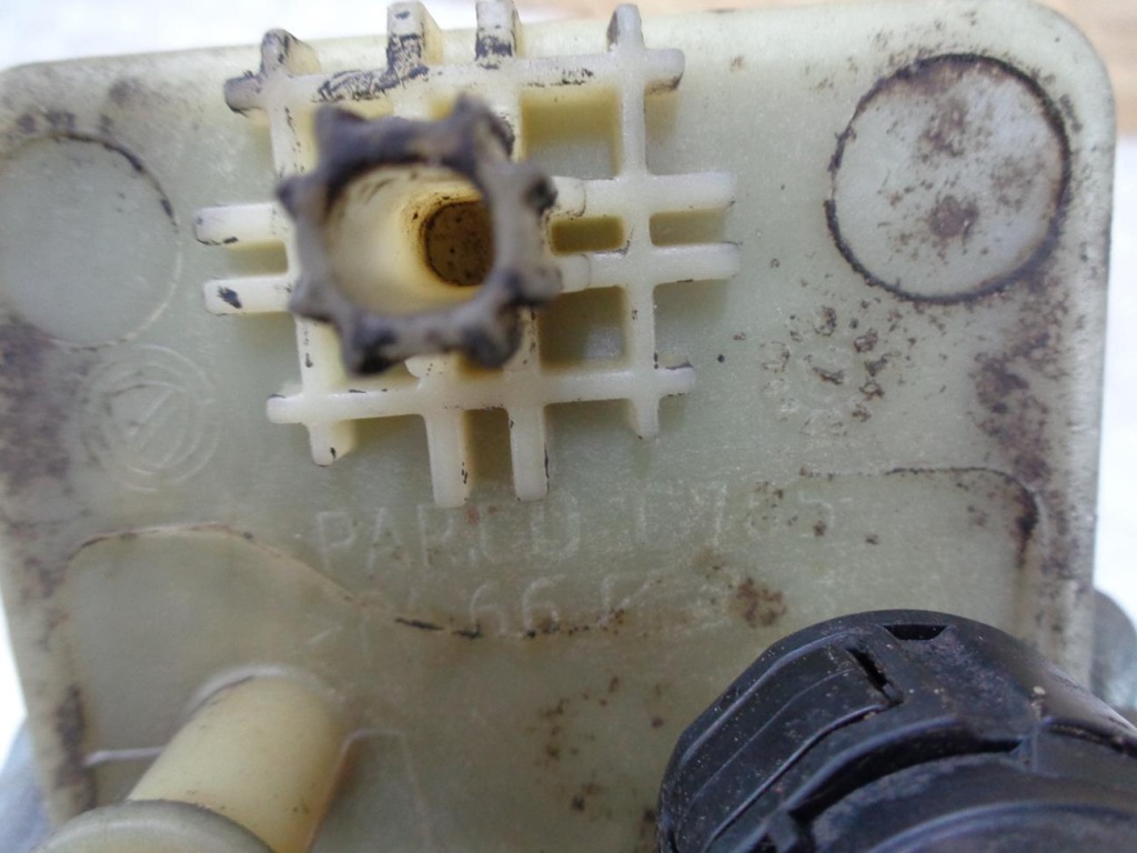 Бачок бак усилителя fiat ducato 3 iii boxer jumper 2.3 jtd b21 Недорого