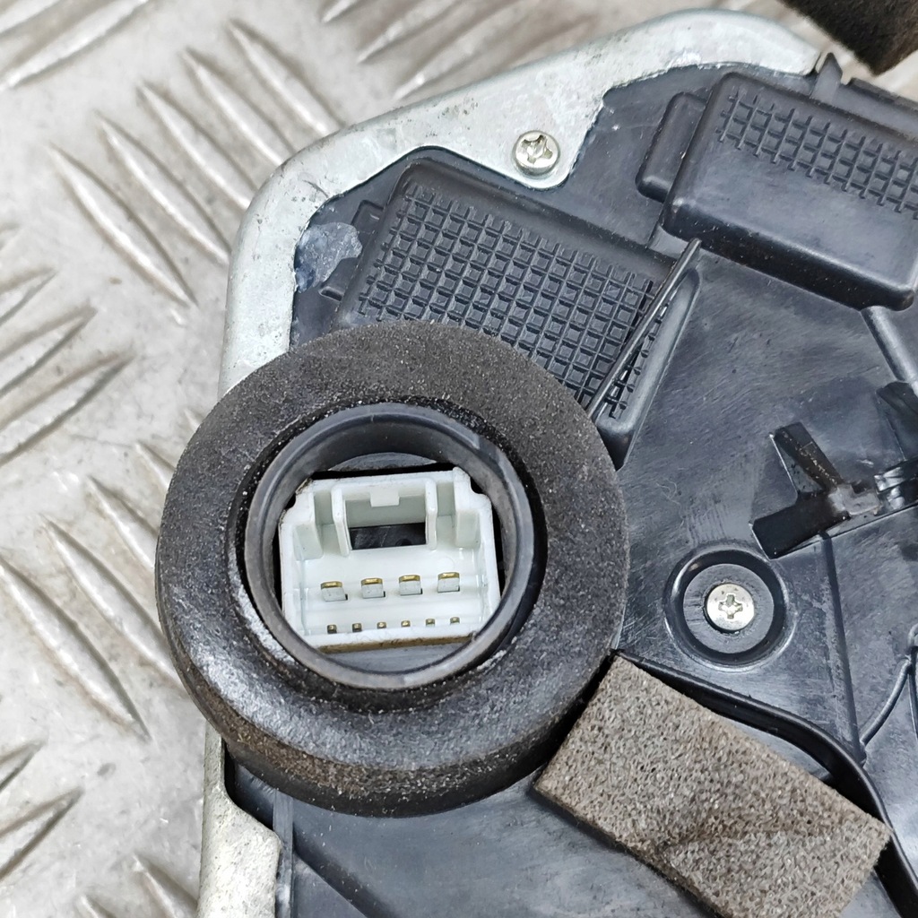 фото №7, Lexus rx 330 - 350 - 400h 2013 перед сторона левая вкладка do замка дверь