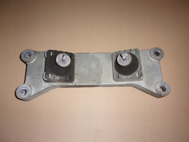 фото №1, Кронштейн коробки передач alfa romeo giulia