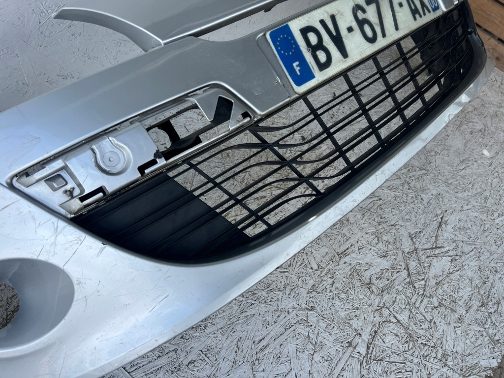 фото №3, Бампер перед передний renault megane iii 3 2008-
