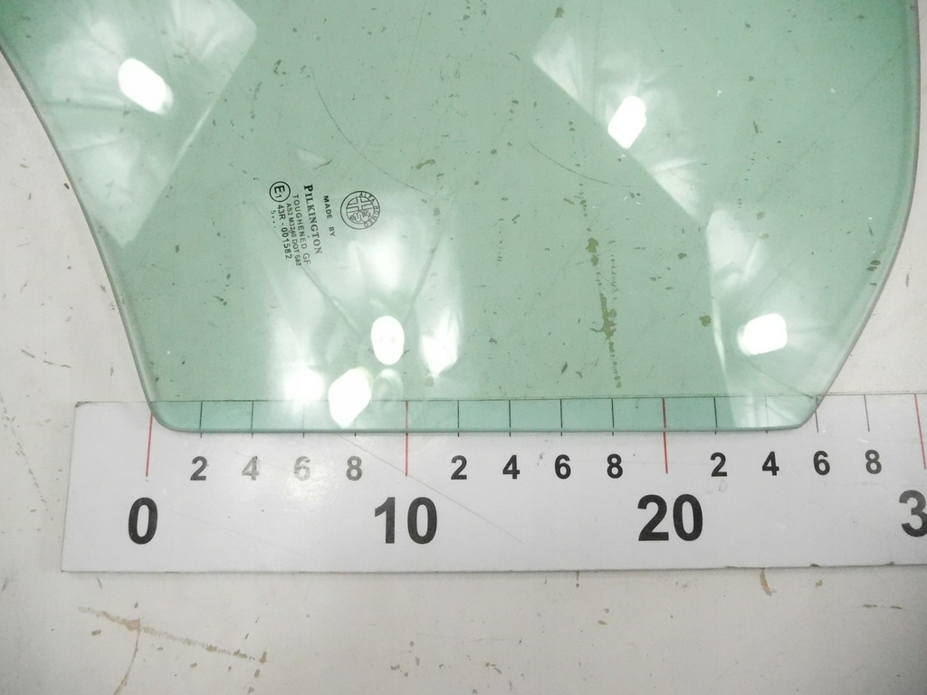 фото №6, Стекло дверь задних левых alfa romeo 60688138