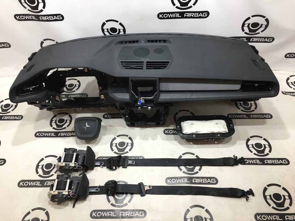 фото №1, Volvo polestar 2 ii панель приладів консоль подушка безпеки ремені