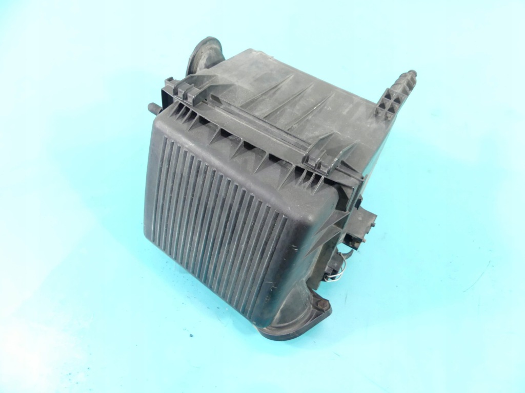 Купить Корпус фильтра воздуха land range rover ii p38 4614685906 2.5 dt