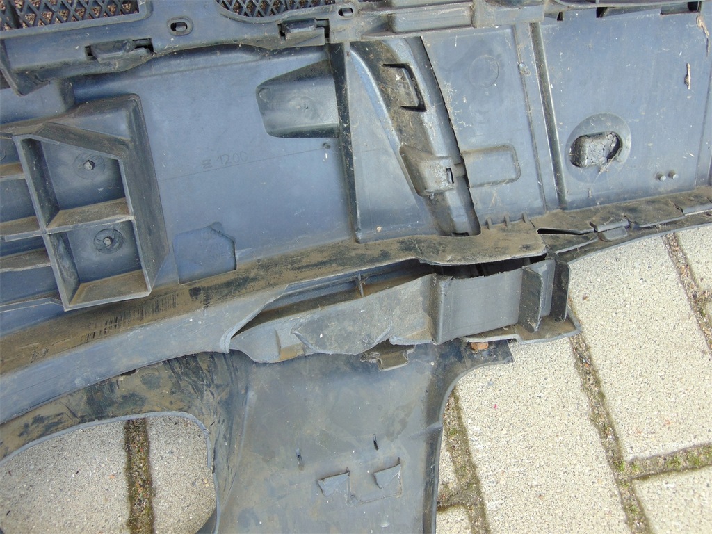 фото №9, Volvo xc90 бампер перед передний омыватель