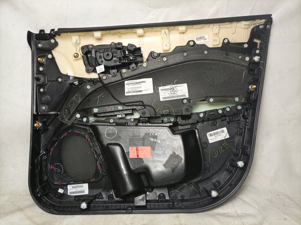 фото №7, Jeep compass ii 17- обшивка двері usa trailhawk